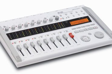 Zoom - японское качество на новом уровне