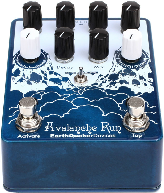 Earthquaker Devices Avalanche Run гитарный эффект delay / reverb
