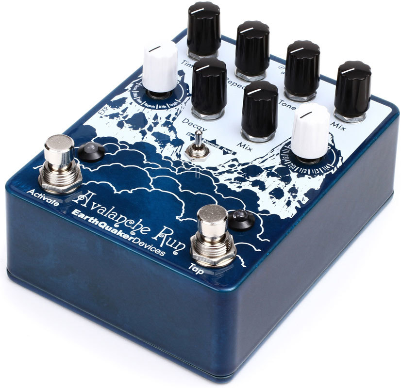 Earthquaker Devices Avalanche Run гитарный эффект delay / reverb