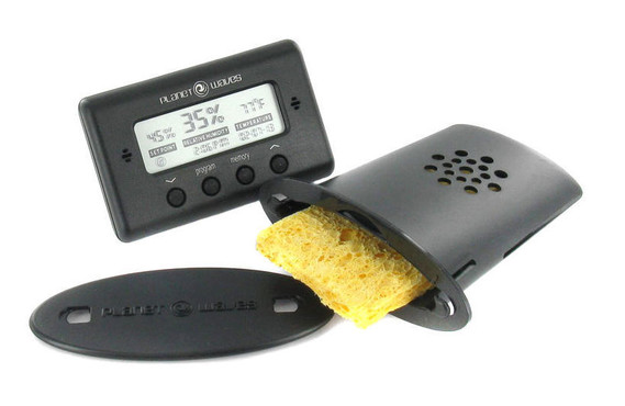 Planet Waves PW-GH-HTS Acoustic Guitar Humidifier with Digital Humidity & Temperature sensor image