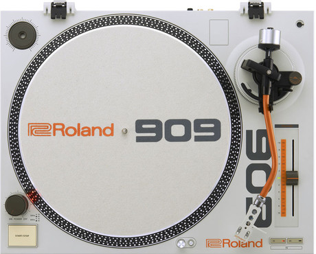 Roland TT-99 Turntable 0