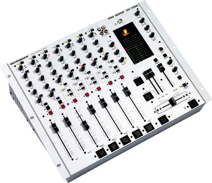 Behringer DX1000 Pro Mixer 0