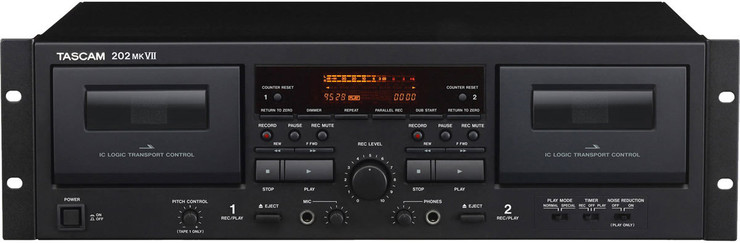 Tascam 202MKVII 0