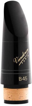 Vandoren CM308 B45 Traditional Bb Clarinet 2