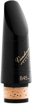 Vandoren CM309 B45 Dot Traditional Bb Clarinet 1