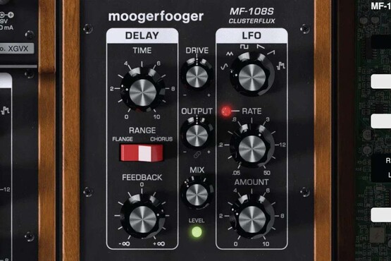 Moog MoogerFooger MF-108S ClusterFlux 1